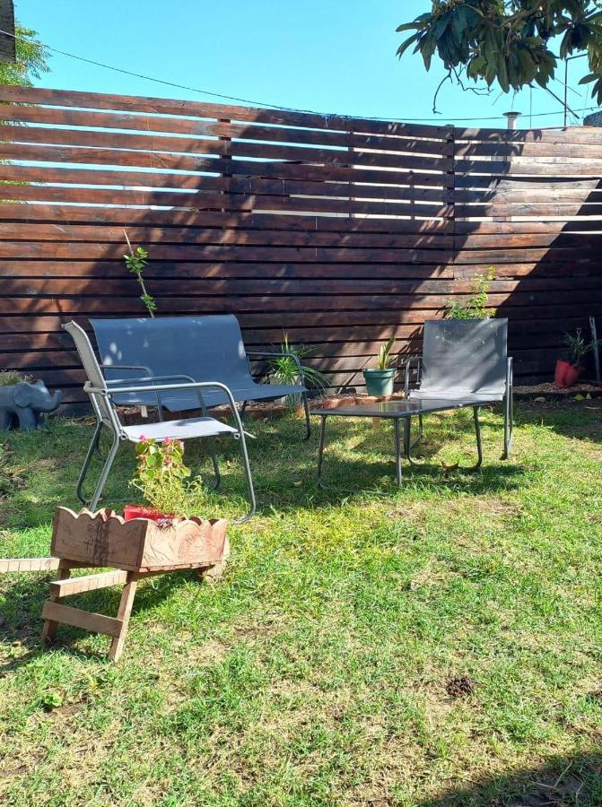 Sol Y Luna Hospedaje Monte Grande Ngoại thất bức ảnh