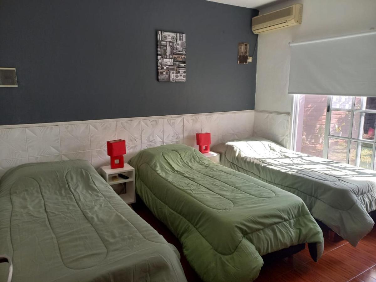 Sol Y Luna Hospedaje Monte Grande Ngoại thất bức ảnh